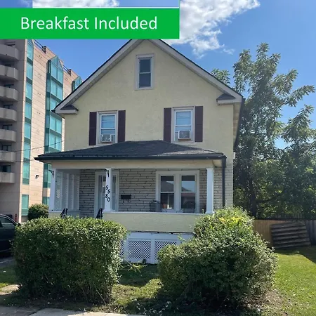 Exceptionally Close To The Falls Amazing Location & Complimentary Breakfast Delivered Daily To The Rental